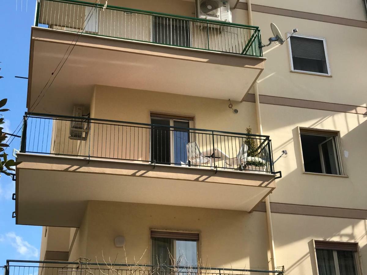 Al Parco Primavera B&B Сорренто Екстер'єр фото